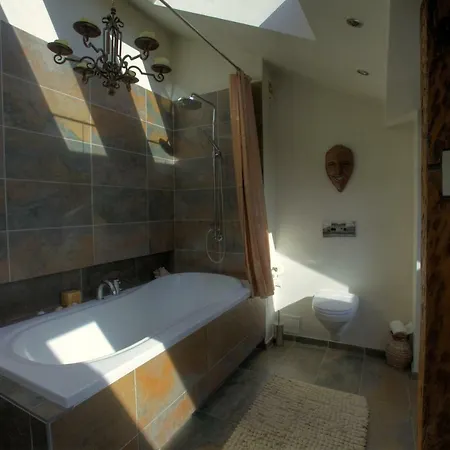Apartment Loft In 97 Terbatas St Riga